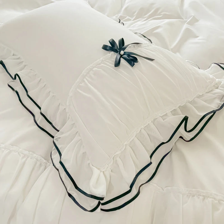 ♡ Luna Bow & Lace Bedding