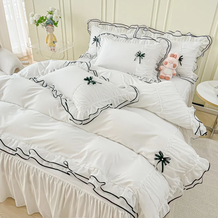 ♡ Luna Bow & Lace Bedding