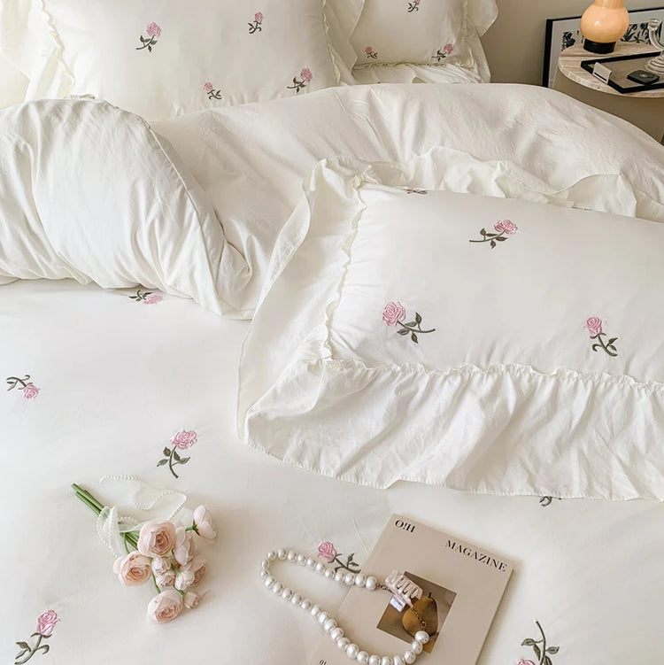 ♡ Lana's Dreamy Rose Duvet